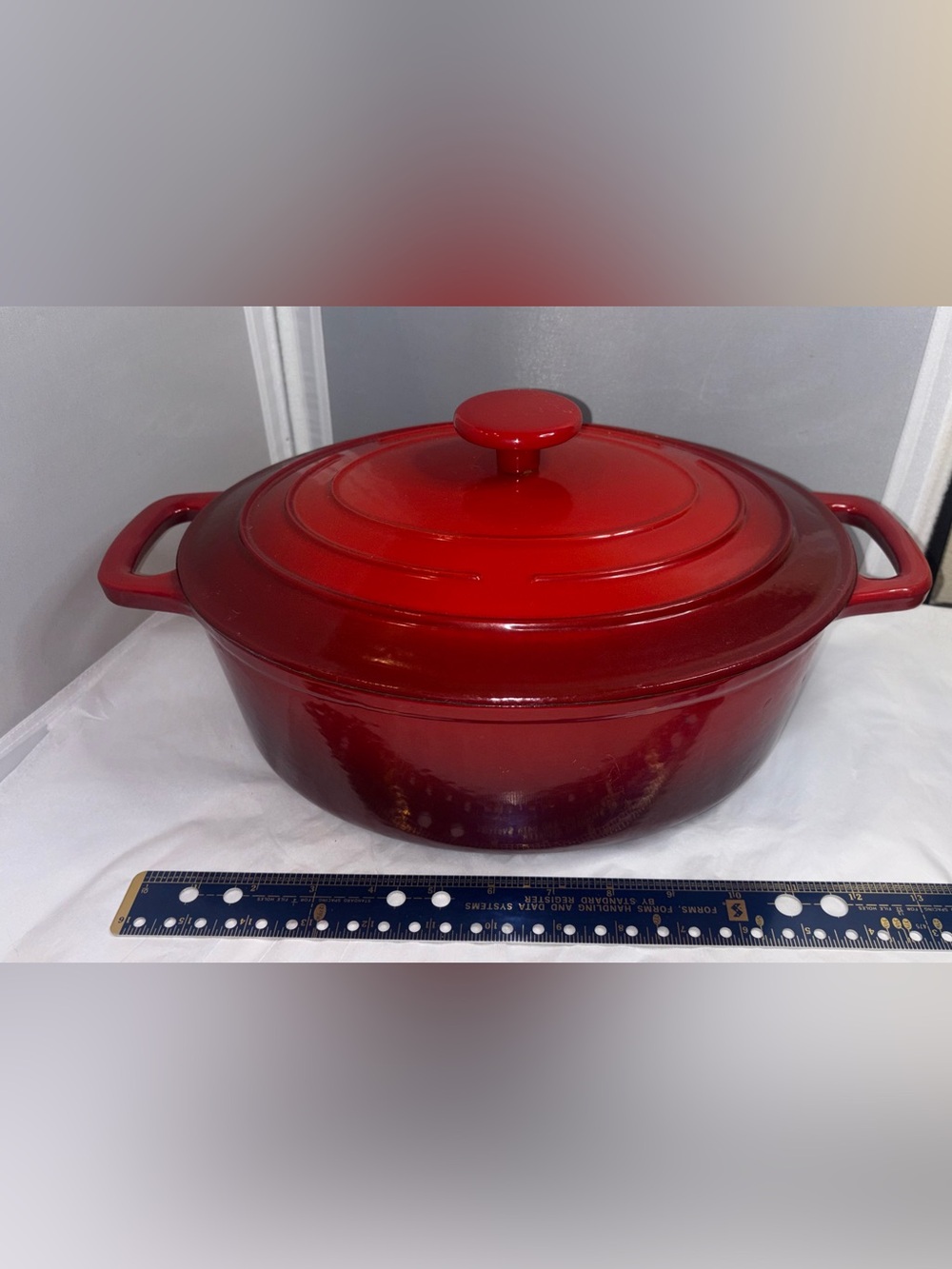 Red Enameled Cast Iron Dutch Oven with Lid COOKS